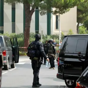 Terrorverdacht nach Explosion vor Synagoge in Südfrankreich