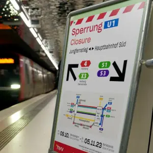 Sperrung U1 zwischen Jungfernstieg und Hauptbahnhof aufgehoben