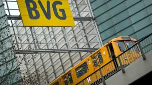 BVG werben für mehr Sauberkeit in Bahnen und Bussen