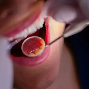Zahnarzt