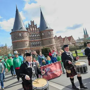 Parade zum Saint Patrick’s Day  in Lübeck
