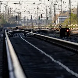 Wichtige Bahn-Strecke im Ruhrgebiet für zwei Wochen gesperrt