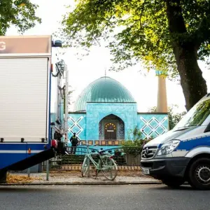 Razzien gegen Islamisten - Blaue Moschee Hamburg