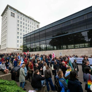 Demonstration vor der Konstituierung des Thüringer Landtags