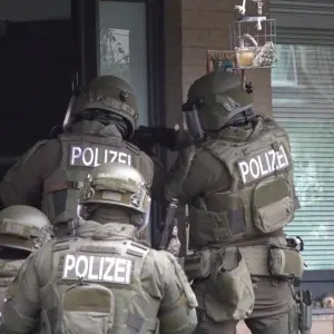 SEK-Einsatz in Hannover - Verdacht auf Menschenraub