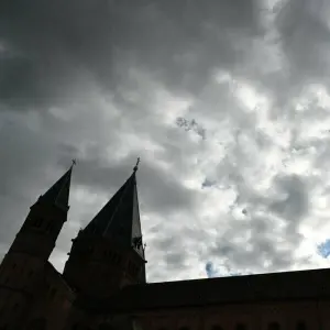 Wolken über Mainz