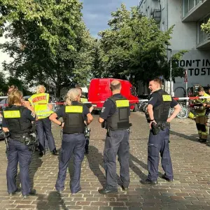 Mann stirbt durch Messerstich in Berlin