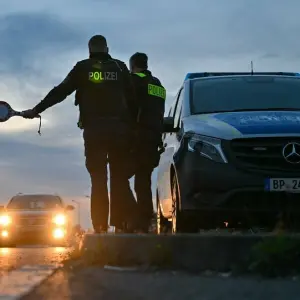 Bundespolizei bei der Kontrolle im Grenzgebiet