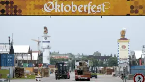 Aufbau Oktoberfest