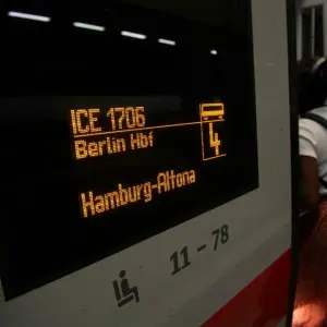 ICE von Berlin nach Hamburg