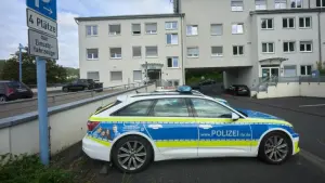 Angriff auf Polizeiwache