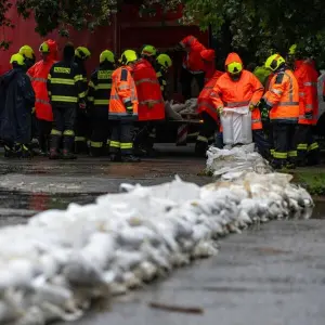 Vorbereitung auf Moldau-Hochwasser in Tschechien