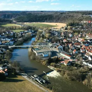 Die Donau fließt durch die Gemeinde Laiz bei Sigmaringen