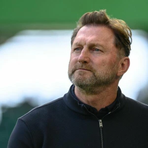 Trainer Ralph Hasenhüttl vom VfL Wolfsburg