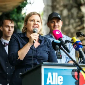 Politischer Frühschoppen auf dem Volksfest Gillamoos