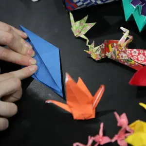 Origami falten beim Internationalen Museumstag