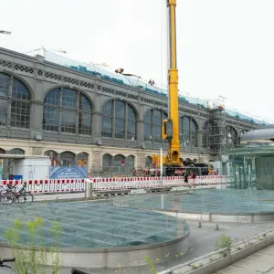 Erneuerung des Hallendach des Hauptbahnhof Dresden