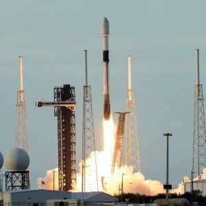 SpaceX Rakete bringt türkischen Satelliten ins All