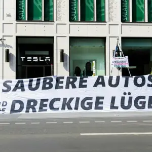 Protest gegen Tesla-Erweiterung