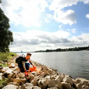 RhineCleanUp mit der Müllsammel-Initiative