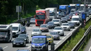 Reiseverkehr - Lage auf den niedersächsischen Autobahnen