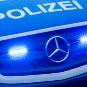 Polizeieinsatz mit Blaulicht