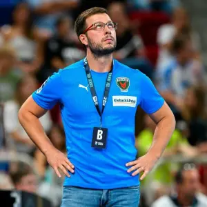 Füchse-Trainer Jaron Siewert