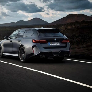 M5 Touring von BMW