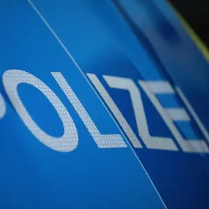 Polizeifahrzeug Symbolbild