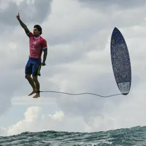 Paris 2024 - Surfen