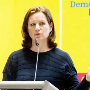 Auftakt zweitägiger Landesparteitag FDP Hamburg