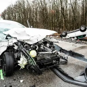 Frau stirbt bei Verkehrsunfall bei Rinzenberg