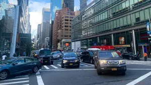 Straßenverkehr in New York
