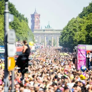 «Rave the Planet»-Technoparade