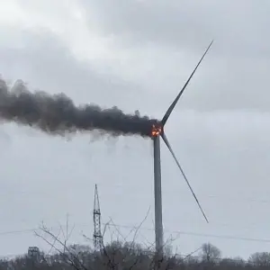Windrad bei Greifswald in Brand geraten