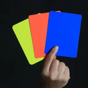 Gelbe, Rote und Blaue Karte