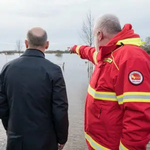 Bundeskanzler besucht Hochwassergebiet