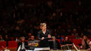 Dresdner Philharmonie erstmals mit Frau auf Gastposition