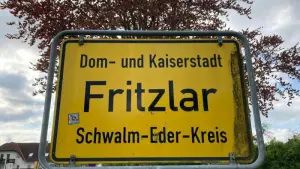 Ortsschild der Stadt Fritzlar