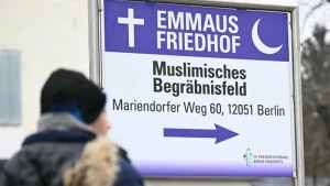 Kundgebung für mehr muslimische Gräberfelder in Berlin