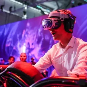 Ministerpräsident Wüst bei der Gamescom