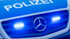 Polizeieinsatz mit Blaulicht