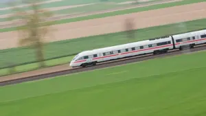 Bahnkritiker empört über Ausschreibung Strecke Hamburg-Hannover
