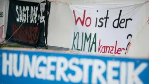 Klima-Hungerstreik Regierungsviertel Berlin