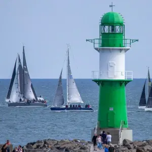 Segeln vor Warnemünde