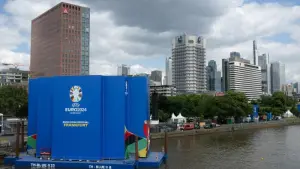 EURO 2024 - Vorbereitungen Fanmeile Frankfurt