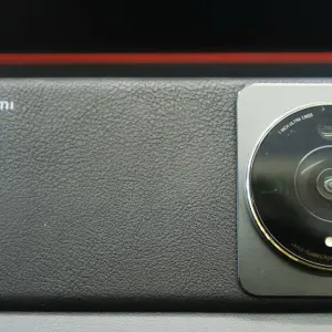 Xiaomi 12s Ultra: So ist das außergewöhnliche Kamera-Handy ausgestattet