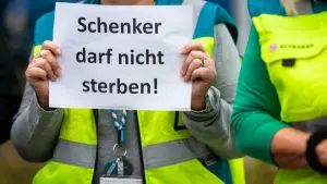 Mahnwache bei DB Schenker