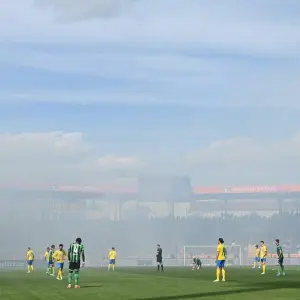 Rauchschwaden beim Niedersachsen-Derby