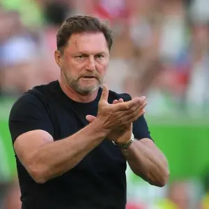 Trainer Ralph Hasenhüttl vom VfL Wolfsburg